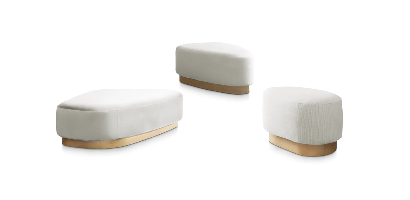 Island Velvet Set Poufs