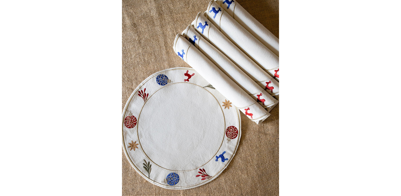 Festive Ornaments Placemat Set