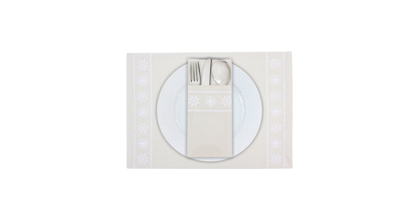 Snowfall White Cutlery Sleeve Set