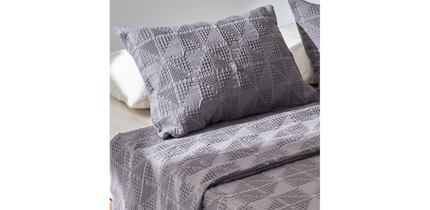 Quilt Set in Grey