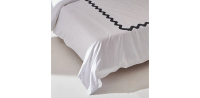 White Duvet Cover - Sateen Black Zigzag