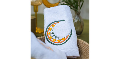 Crescent Guest Towel Set