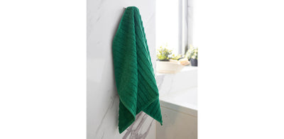 Dashes Jacquard Towel 550GSM