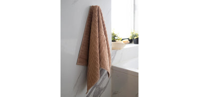 Dashes Jacquard Towel 550GSM