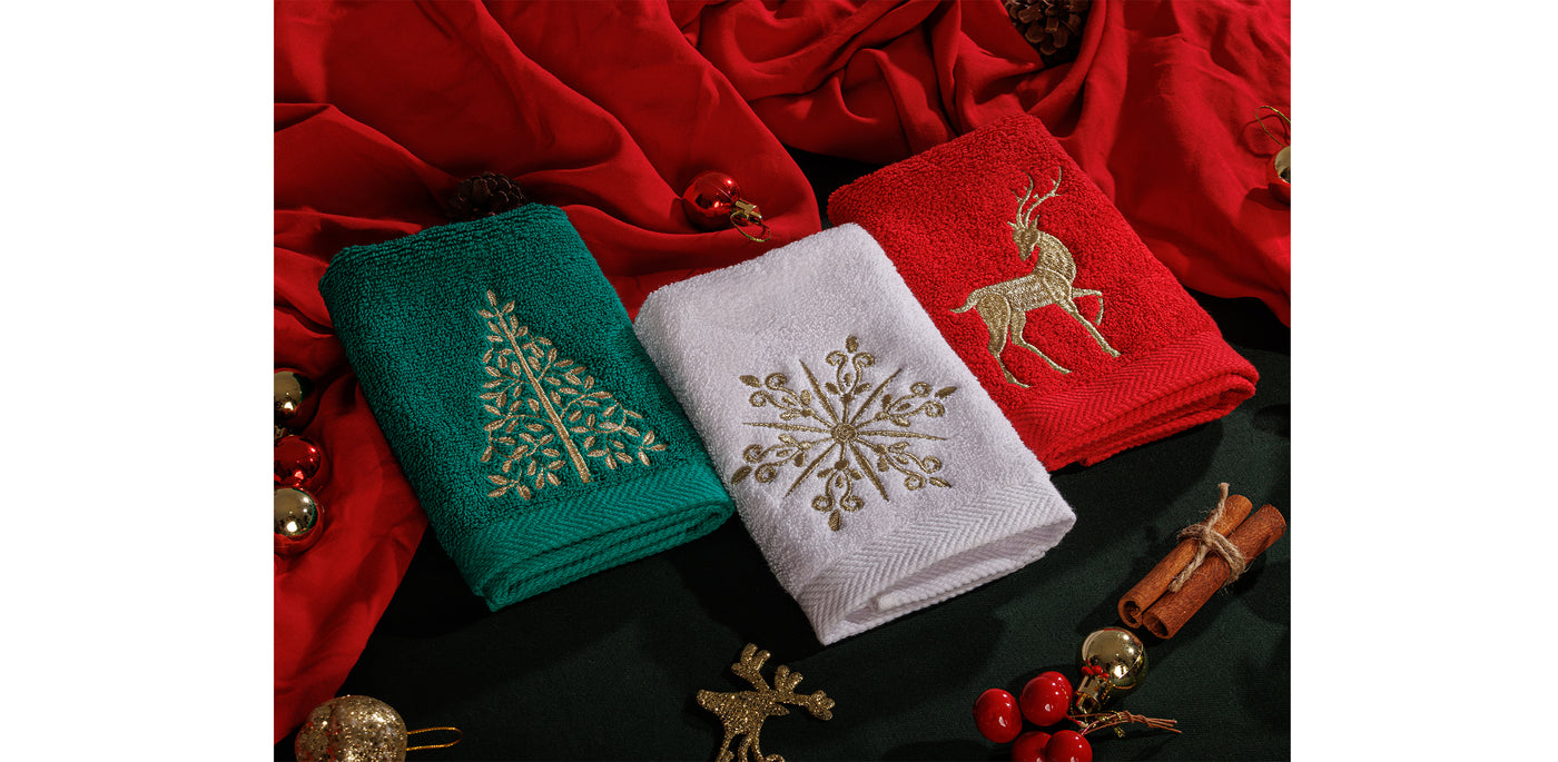 Deer, Tree, Snowflake Guest Towel Set