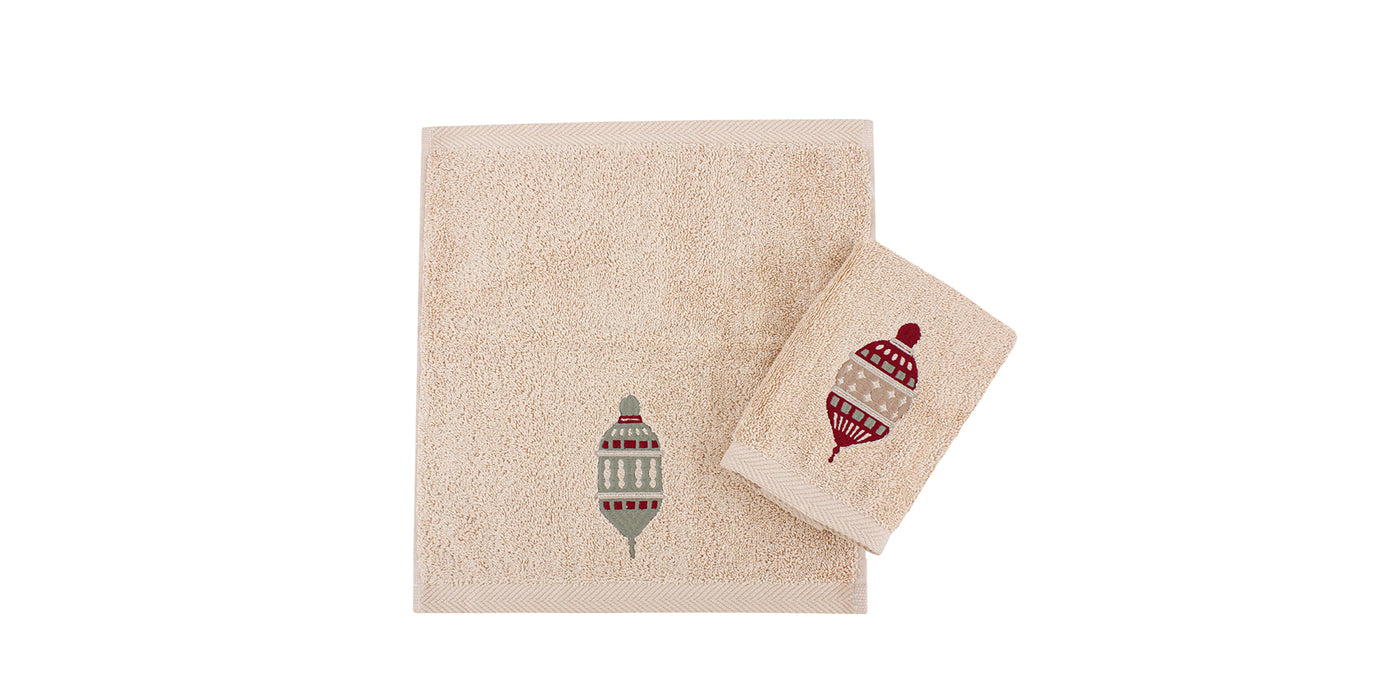 Earthy Lanterns Guest Towels Set