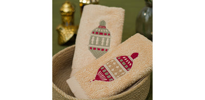 Earthy Lanterns Guest Towels Set