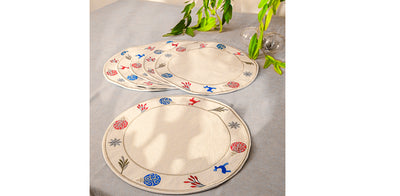 Festive Ornaments Placemat Set