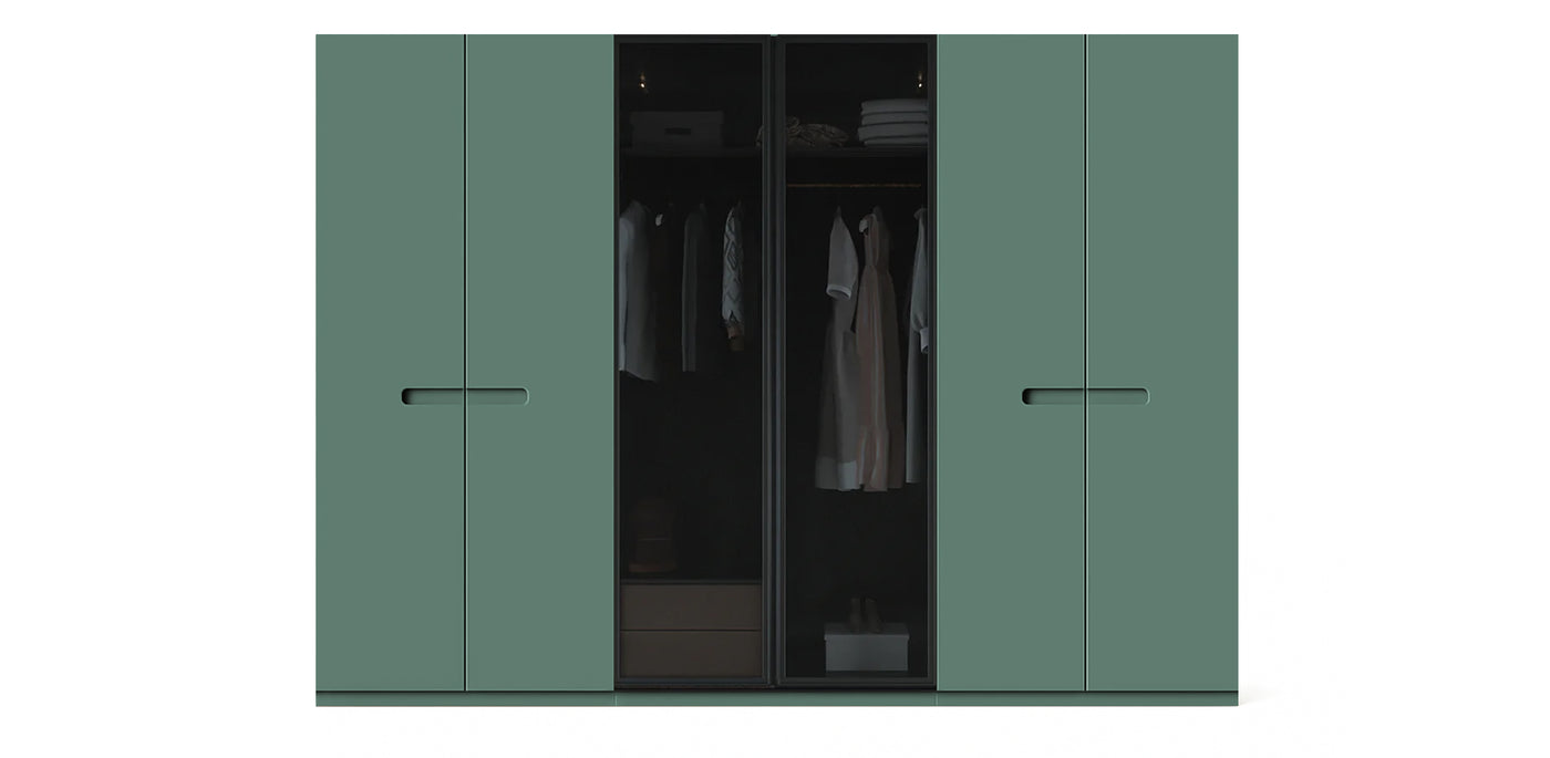 Gloam Triple Glass / Lacquered Wardrobe