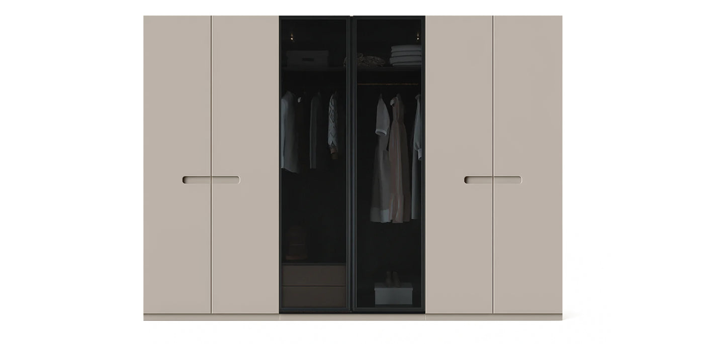 Gloam Triple Glass / Lacquered Wardrobe