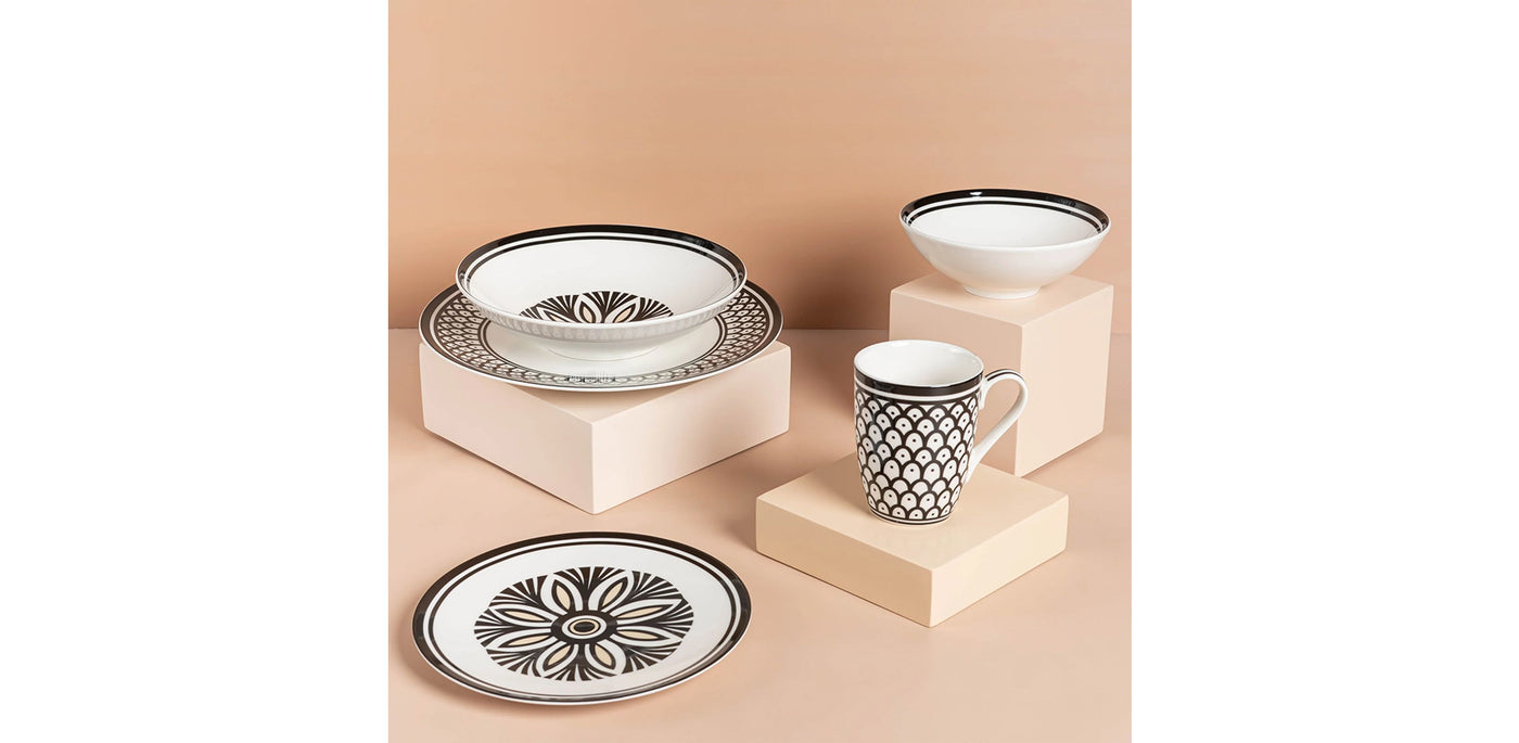 Artistic Charm Dinner Set