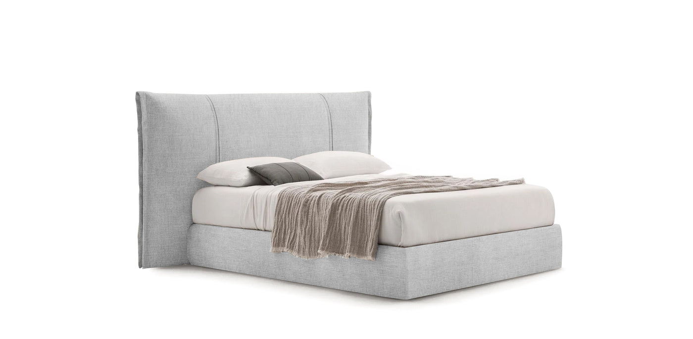 Hugo Linen Bed
