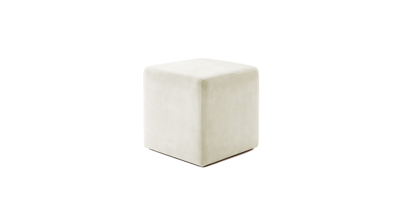 Kube Velvet Pouf