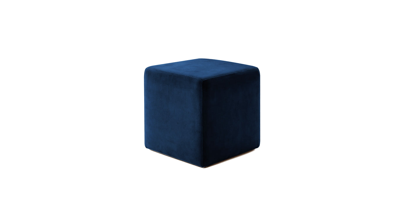 Kube Velvet Pouf