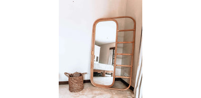 The Juggled Mirror