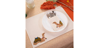 Naka Placemats Set