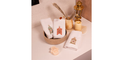 Pastel Lanterns Guest Towels Set