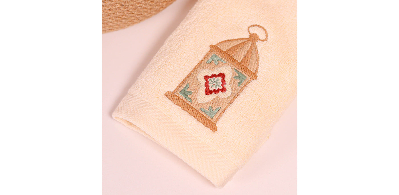 Pastel Lanterns Guest Towels Set