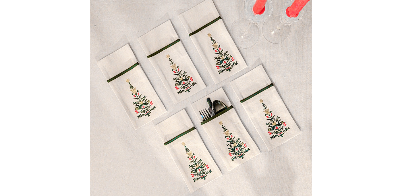 Peaceful Christmas Cutlery Sleeves Set