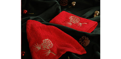 Pine Cone 2 Guest Towel set