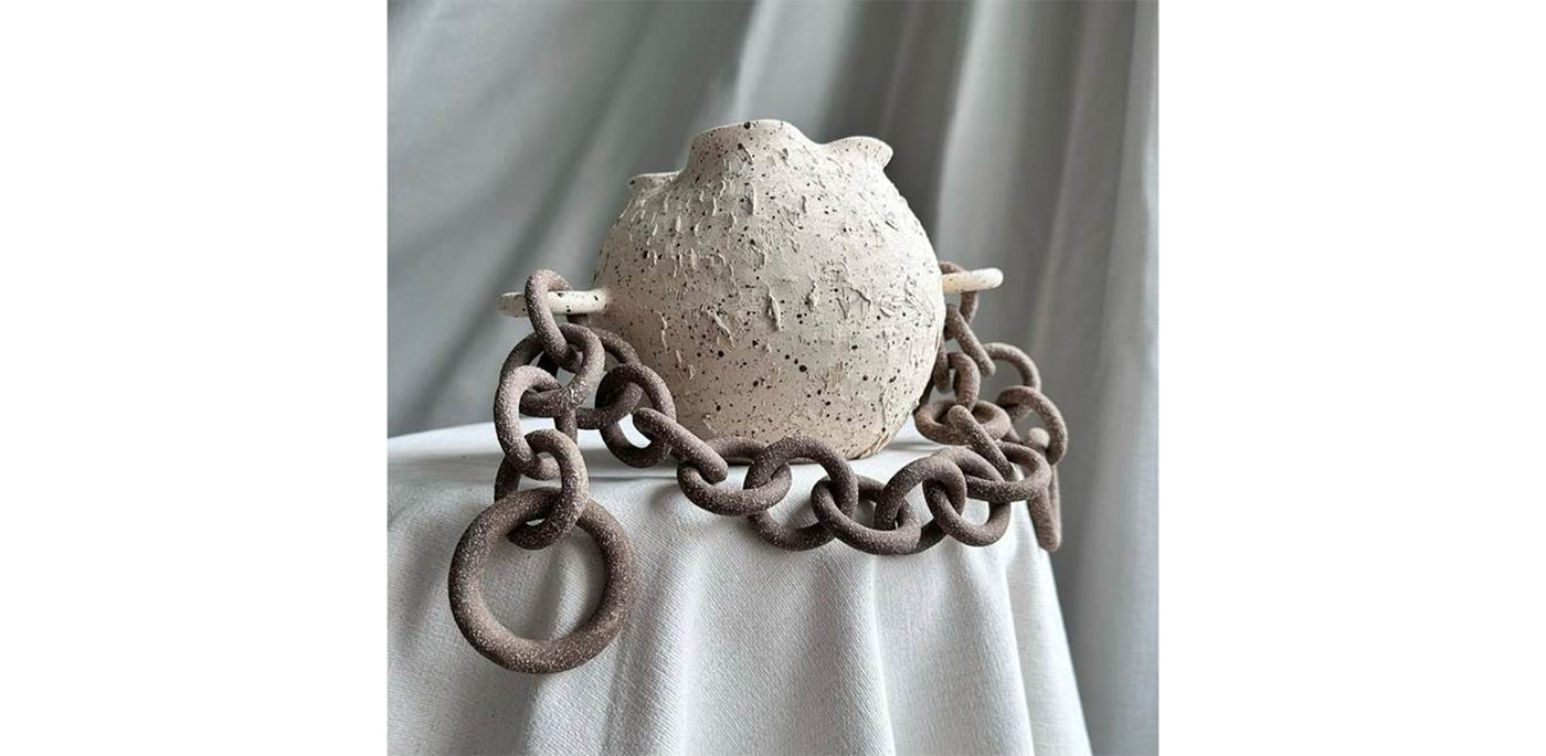 Brown Chain Vase