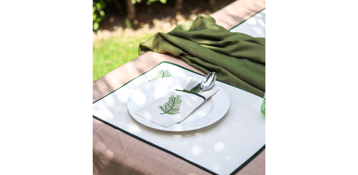 Spring Leaf Cutlery Sleeves Set