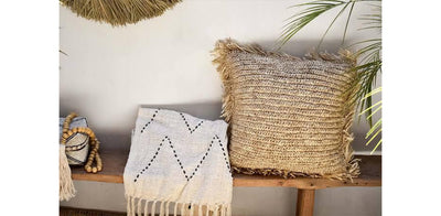 Square Raffia Cushion With Fringes