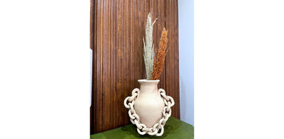 Bond Beauty Vase