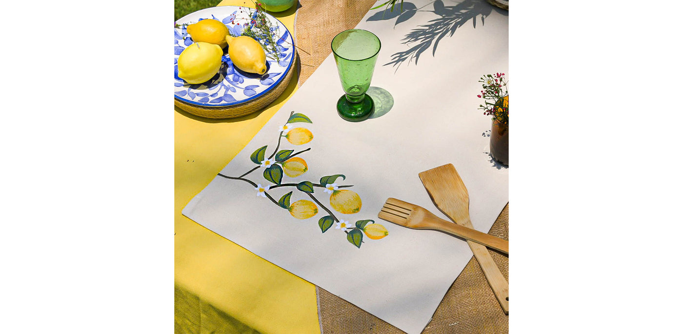 Laimoon Table Runner