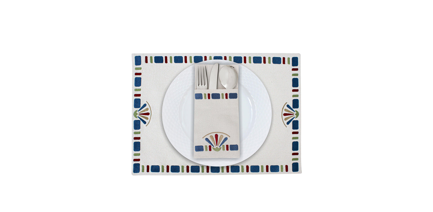 Lotus Cutlery Sleeves Set