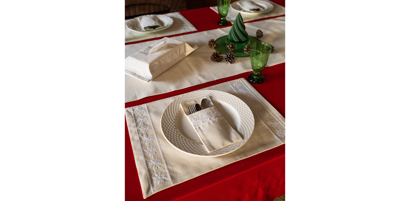Snowfall White Placemat Set