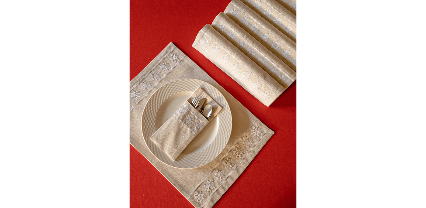 Snowfall White Placemat Set