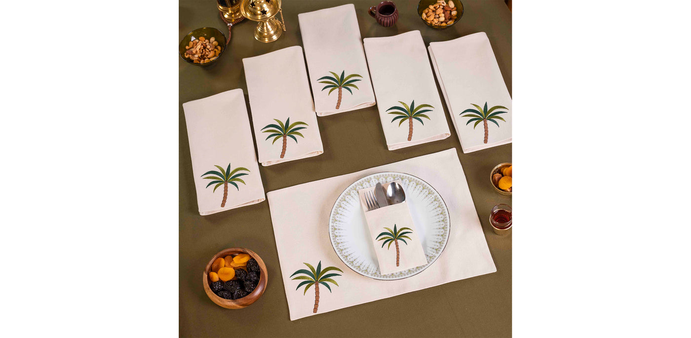 Tropical Palm Cutlery Sleeve Set