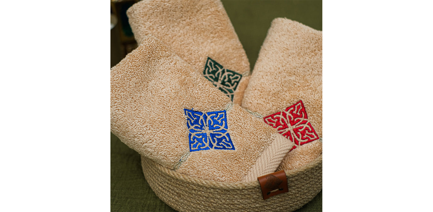 Turath Color Guest Towels Set