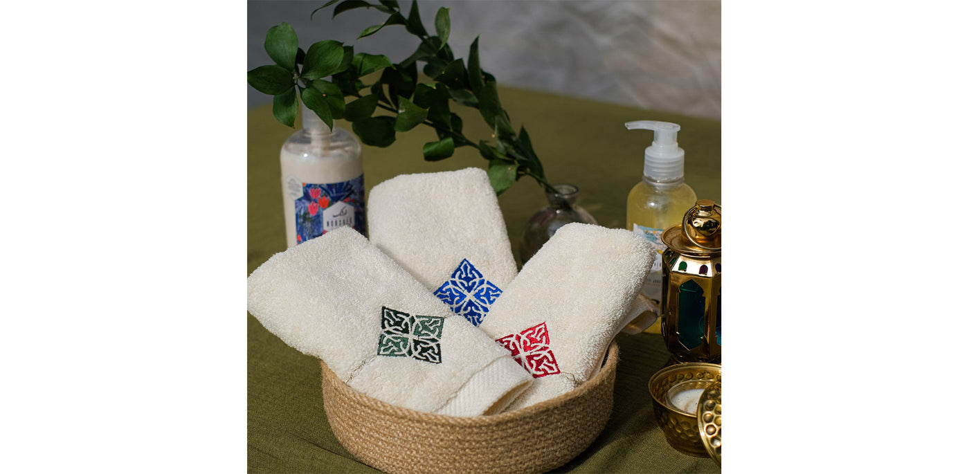 Turath Color Guest Towels Set