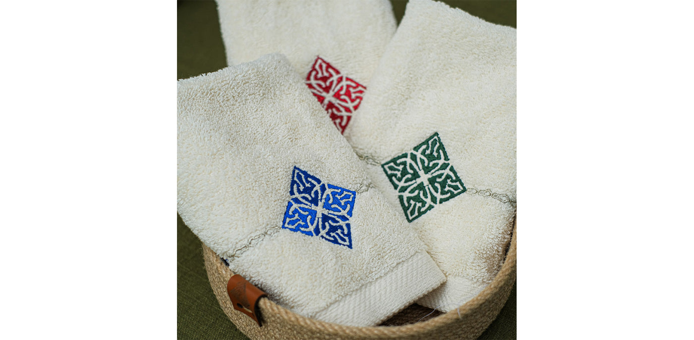 Turath Color Guest Towels Set