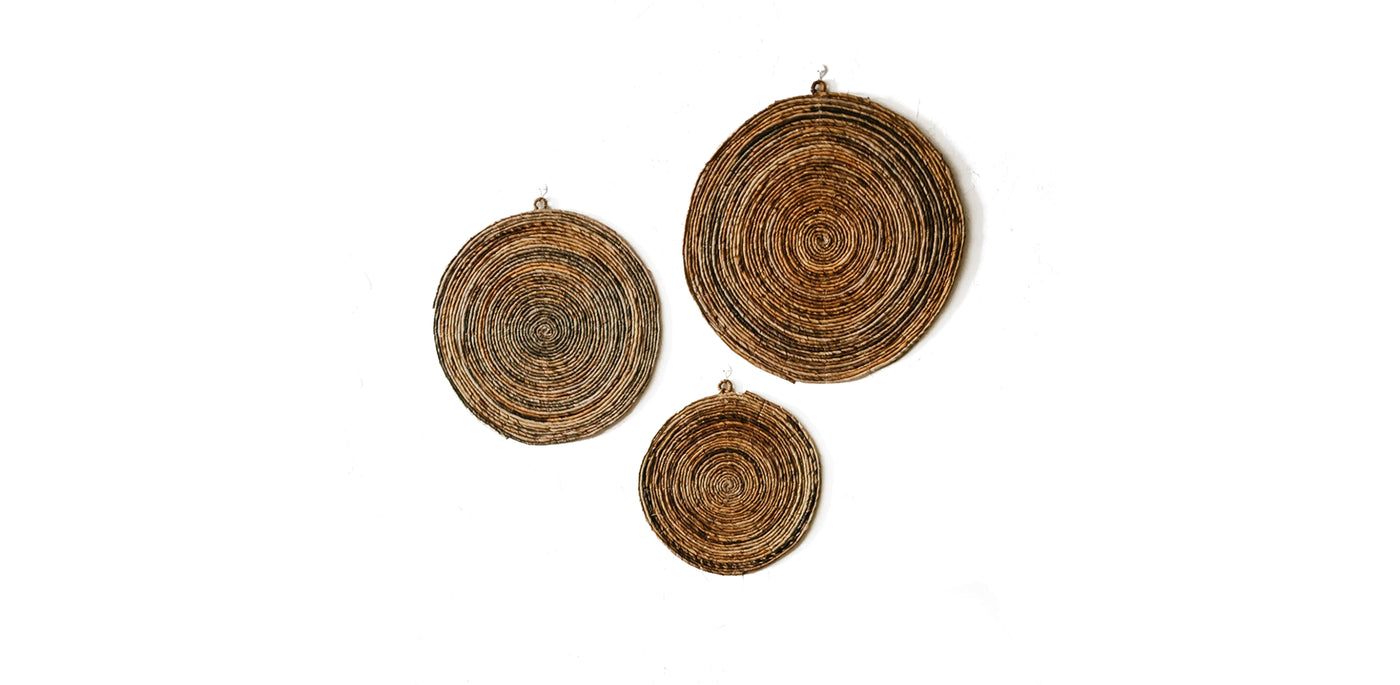 Willow Wall Plate Set